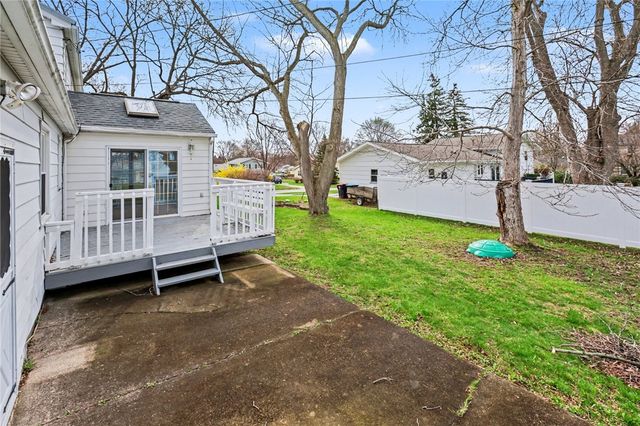 37 Nurmi Drive, Greece, NY 14616