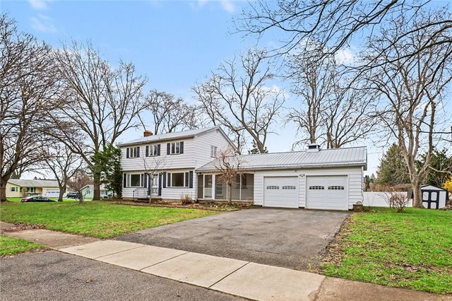 37 Nurmi Drive, Greece, NY 14616