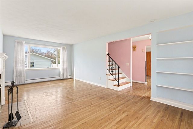 37 Nurmi Drive, Greece, NY 14616