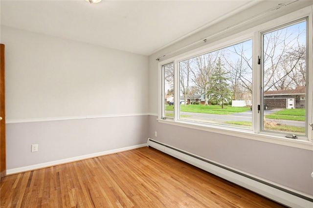 37 Nurmi Drive, Greece, NY 14616