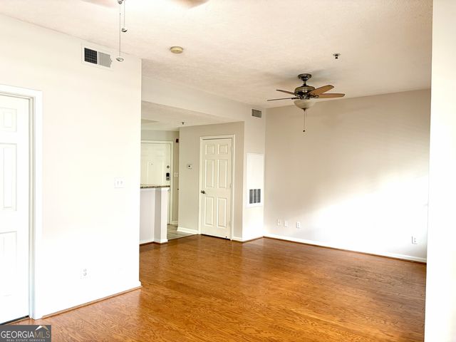 1250 Parkwood Circle SE 1305, Atlanta, GA 30339