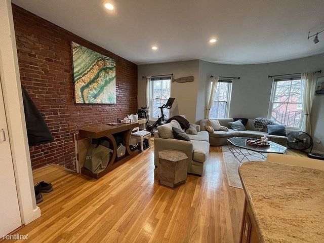 104 Chandler 3, Boston, MA 02116