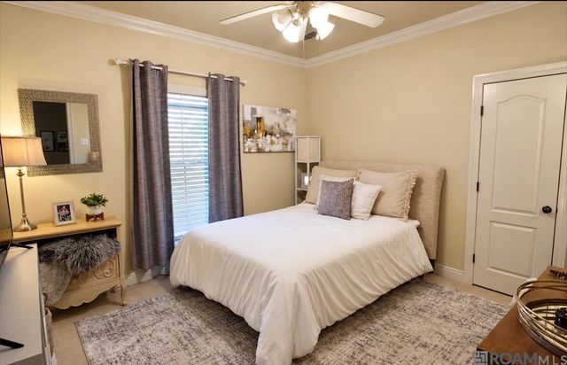16633 Highland Club Ave, Baton Rouge, LA 70817