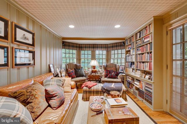 404 WYNMERE RD, Wynnewood, PA 19096