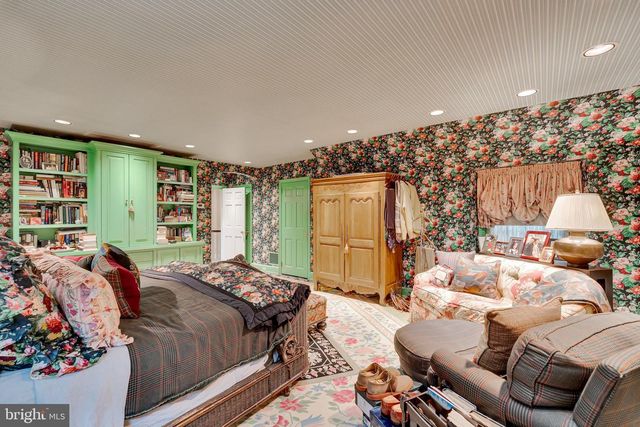 404 WYNMERE RD, Wynnewood, PA 19096