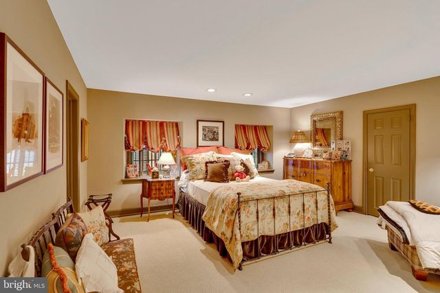 404 WYNMERE RD, Wynnewood, PA 19096