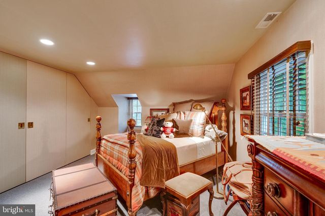 404 WYNMERE RD, Wynnewood, PA 19096