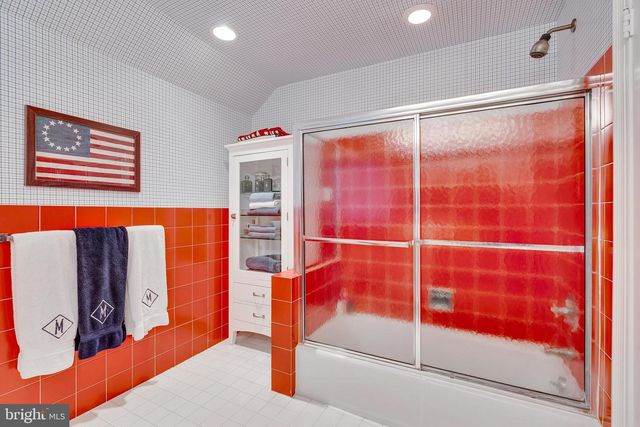 404 WYNMERE RD, Wynnewood, PA 19096