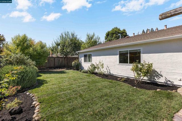 1125 Delta Way, Danville, CA 94526