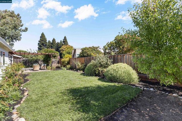 1125 Delta Way, Danville, CA 94526