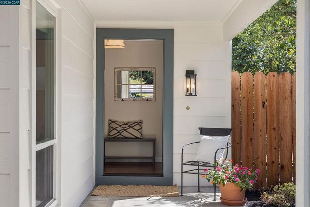 1125 Delta Way, Danville, CA 94526