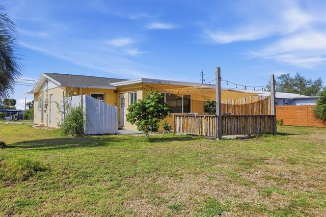 900 STEWART STREET, Englewood, FL 34223