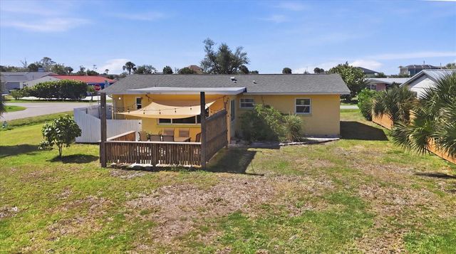 900 STEWART STREET, Englewood, FL 34223