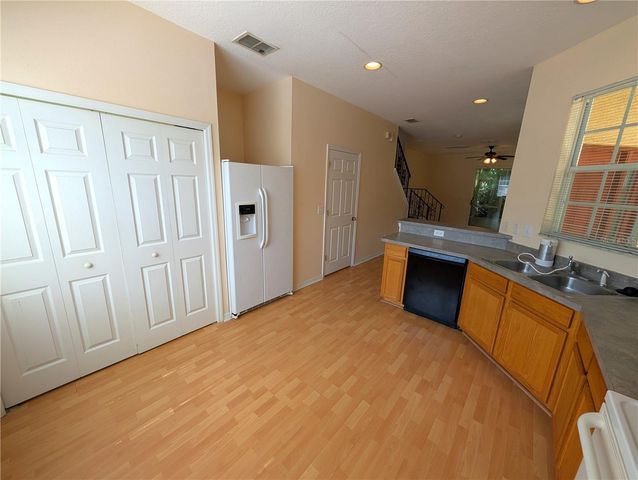 1993 FIESTA RIDGE COURT, Tampa, FL 33604
