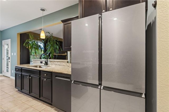 609 Marjorie LN, Chesapeake, VA 23320