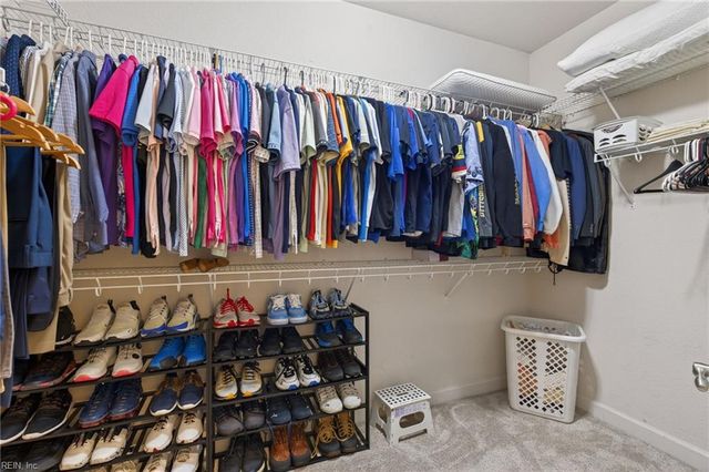 609 Marjorie LN, Chesapeake, VA 23320