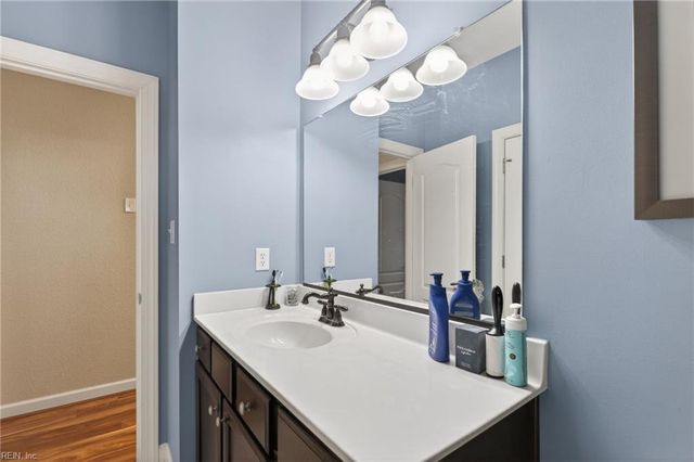 609 Marjorie LN, Chesapeake, VA 23320