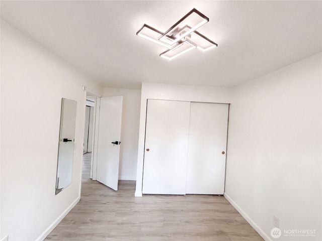 9232 139th Street, Kirkland, WA 98034
