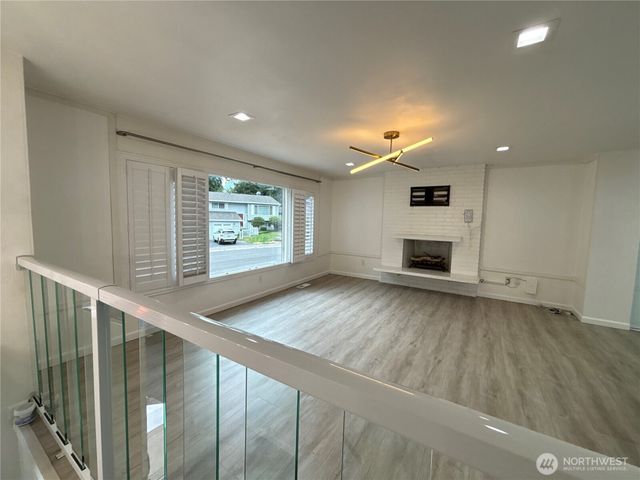 9232 139th Street, Kirkland, WA 98034