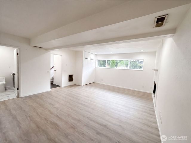9232 139th Street, Kirkland, WA 98034