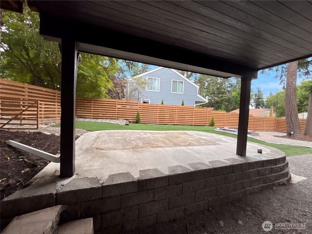 9232 139th Street, Kirkland, WA 98034