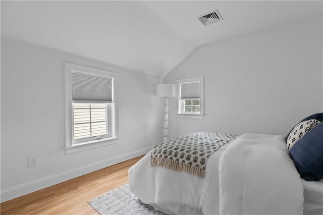 34 East Bowery Street, Newport, RI 02840