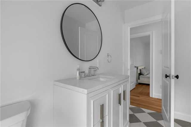 34 East Bowery Street, Newport, RI 02840