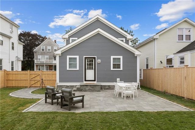 34 East Bowery Street, Newport, RI 02840