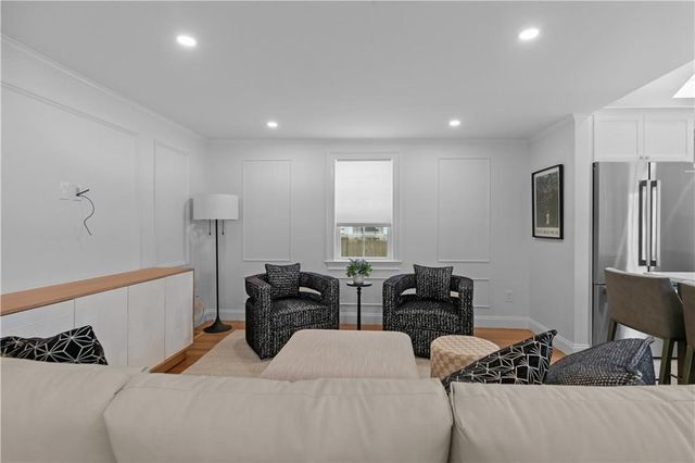 34 East Bowery Street, Newport, RI 02840