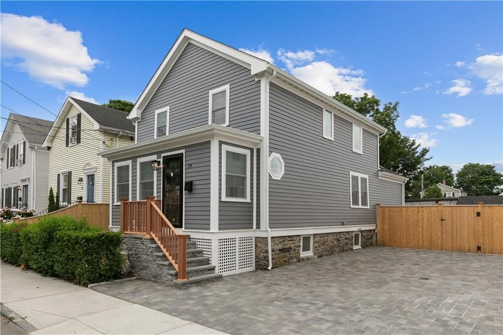 34 East Bowery Street, Newport, RI 02840