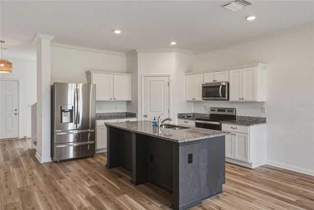 35746 BUTTONWEED TRAIL, Zephyrhills, FL 33541