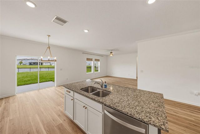 35746 BUTTONWEED TRAIL, Zephyrhills, FL 33541