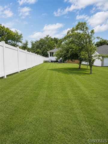 4032 Clinton Street, West Seneca, NY 14224