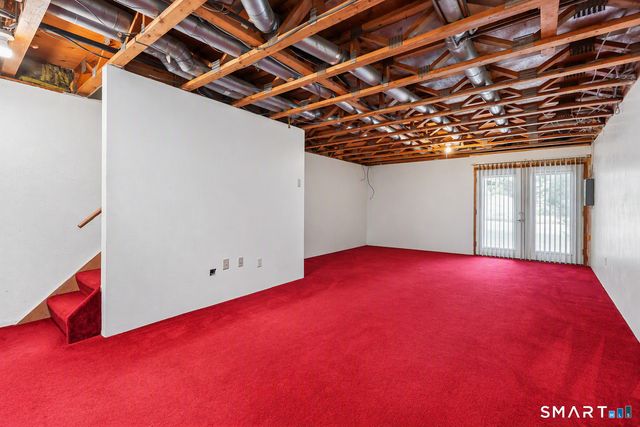 1 East Gate Lane 1, Hamden, CT 06514