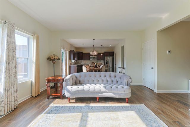 4320 Onyx Way, South Bend, IN 46628