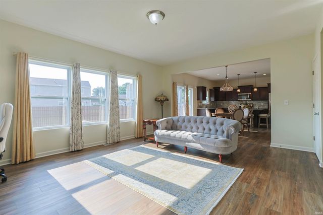 4320 Onyx Way, South Bend, IN 46628