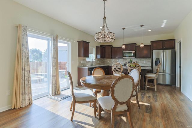 4320 Onyx Way, South Bend, IN 46628