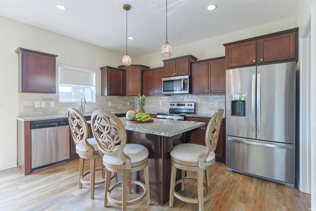 4320 Onyx Way, South Bend, IN 46628