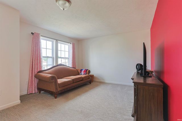 4320 Onyx Way, South Bend, IN 46628