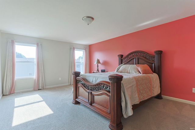 4320 Onyx Way, South Bend, IN 46628