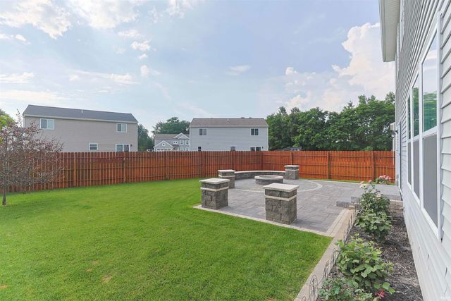 4320 Onyx Way, South Bend, IN 46628