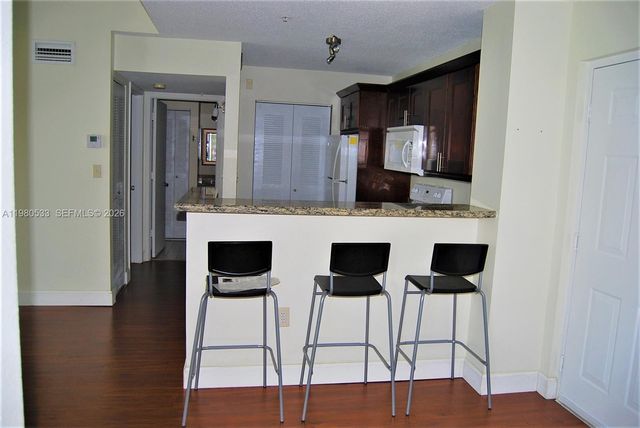 4360 NW 107 AV 306, Doral, FL 33178