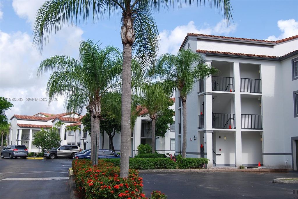 4360 NW 107 AV 306, Doral, FL 33178