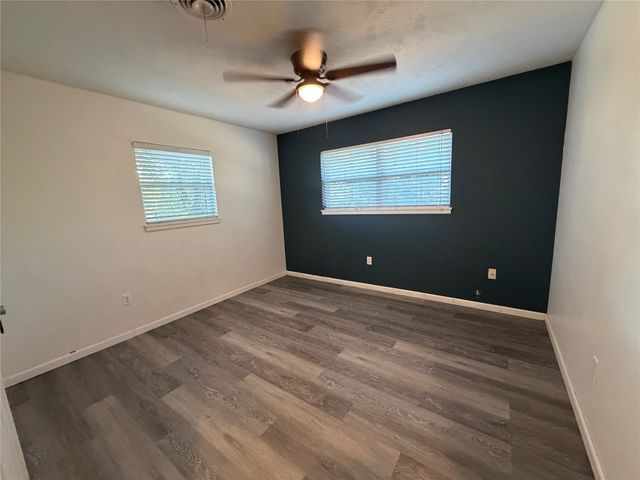 1437 W Ball Street, Weatherford, TX 76086