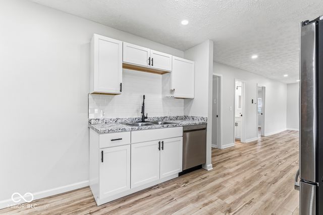 5547 W Southport Road, Indianapolis, IN 46221