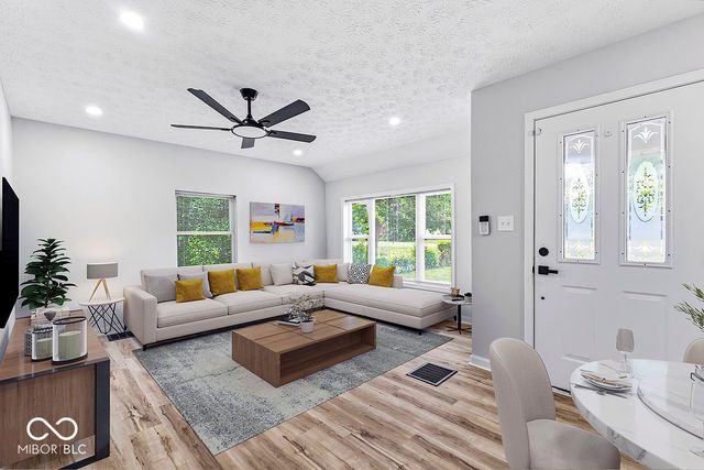 5547 W Southport Road, Indianapolis, IN 46221
