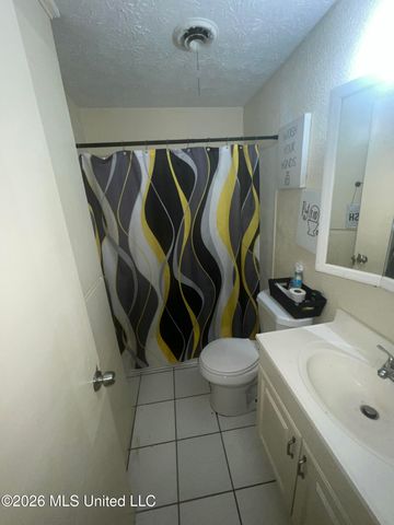 260 S Canton Club, Jackson, MS 39211