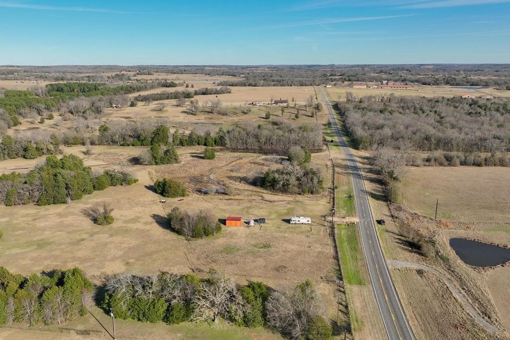 10585 County Road 2912, Eustace, TX 75124