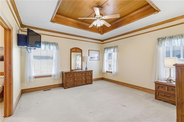 11404 Trevor Drive, Peculiar, MO 64078