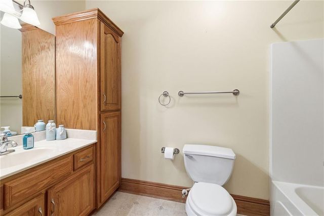 11404 Trevor Drive, Peculiar, MO 64078